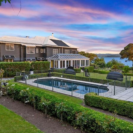 Black Swan Lakeside Boutique Hotel Distretto di Distretto di Rotorua Esterno foto
