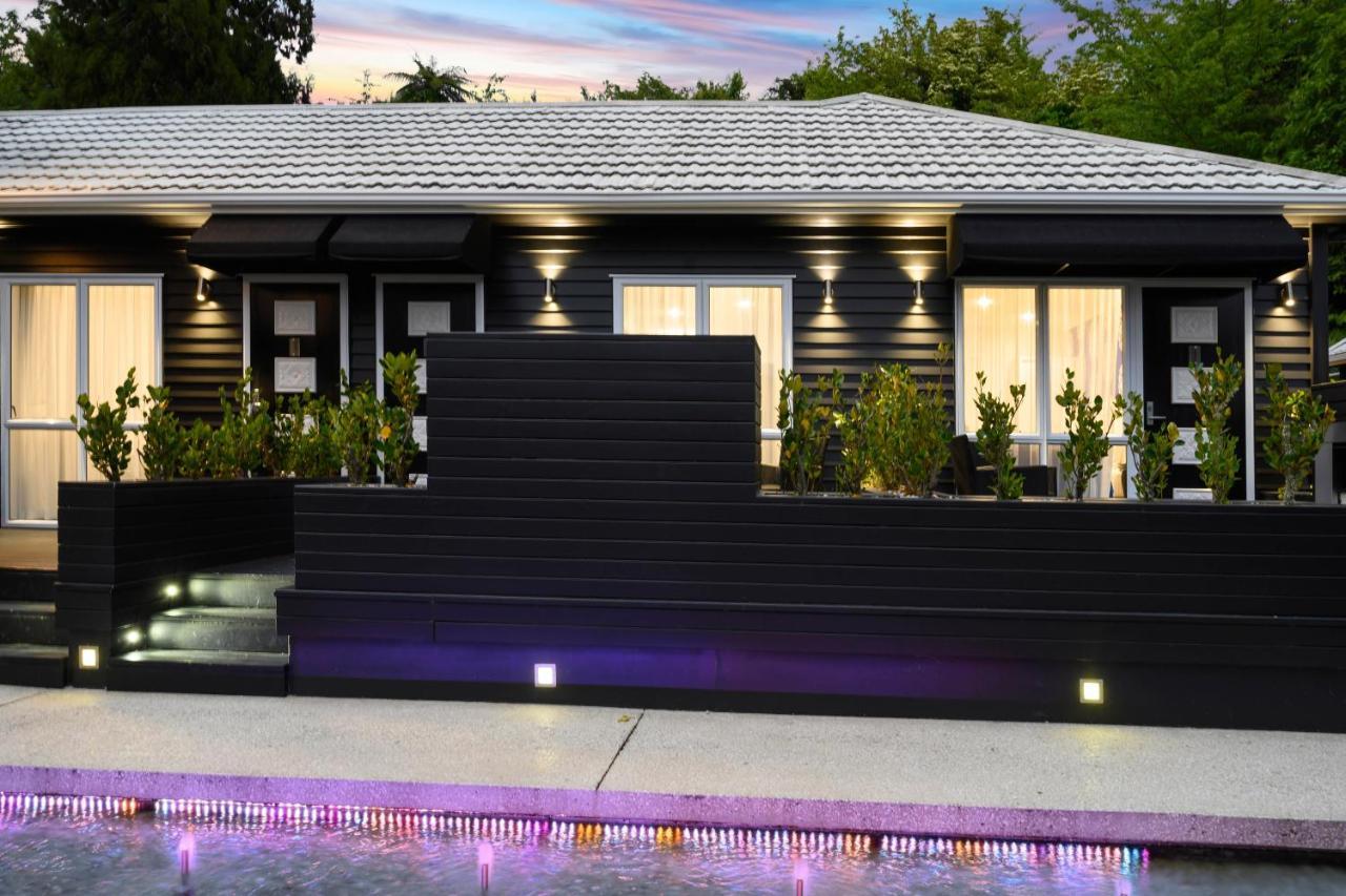 Black Swan Lakeside Boutique Hotel Distretto di Distretto di Rotorua Esterno foto