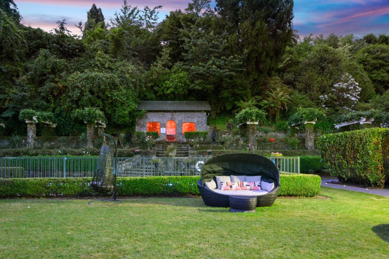 Black Swan Lakeside Boutique Hotel Distretto di Distretto di Rotorua Esterno foto