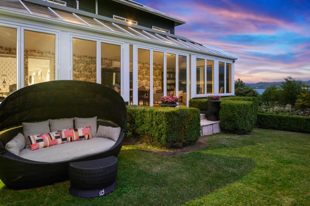 Black Swan Lakeside Boutique Hotel Distretto di Distretto di Rotorua Esterno foto