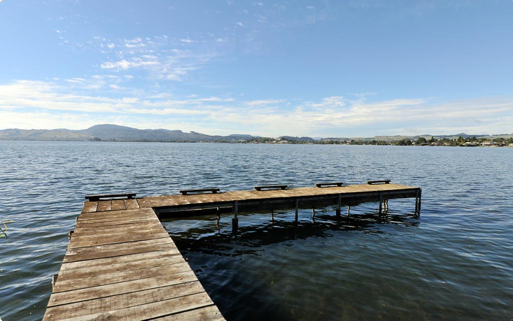 Black Swan Lakeside Boutique Hotel Distretto di Distretto di Rotorua Esterno foto