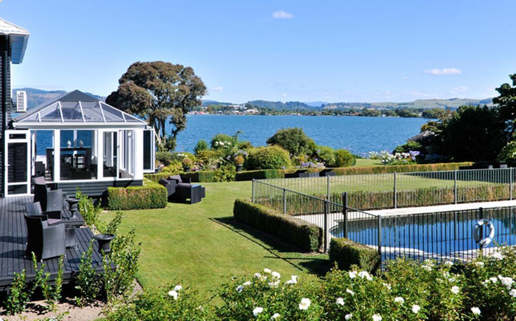 Black Swan Lakeside Boutique Hotel Distretto di Distretto di Rotorua Esterno foto