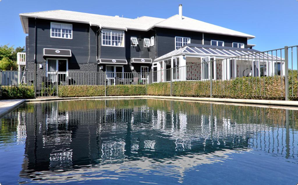 Black Swan Lakeside Boutique Hotel Distretto di Distretto di Rotorua Esterno foto