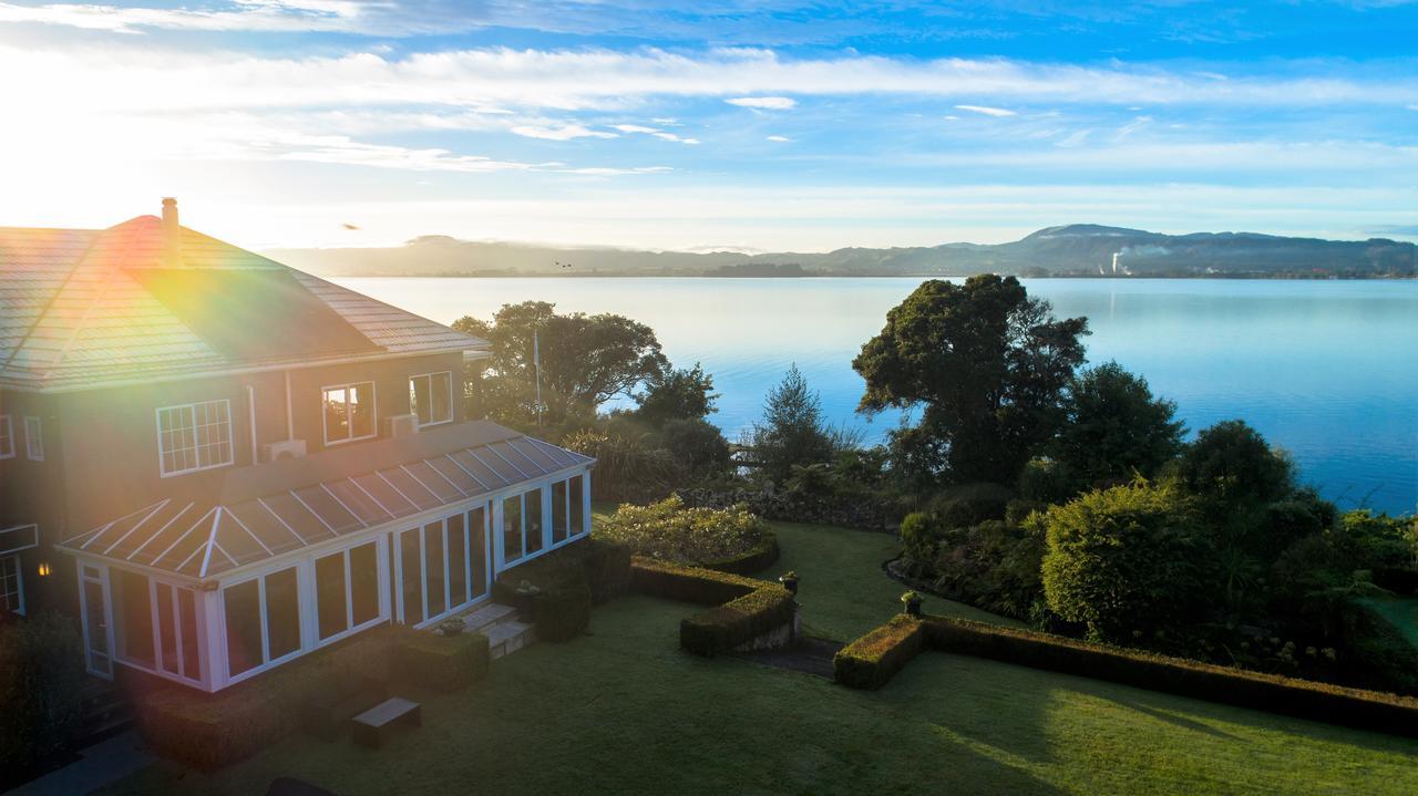 Black Swan Lakeside Boutique Hotel Distretto di Distretto di Rotorua Esterno foto